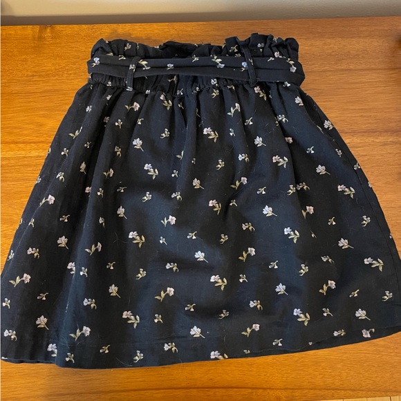 American Eagle skirt - Picture 2 of 3